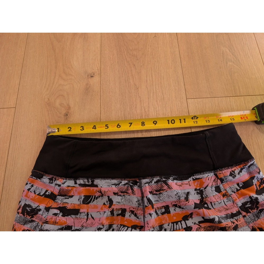 Lululemon Run Times Short II 4" in Inversion Multi/Black Size 6 Womens - Picture 7 of 14